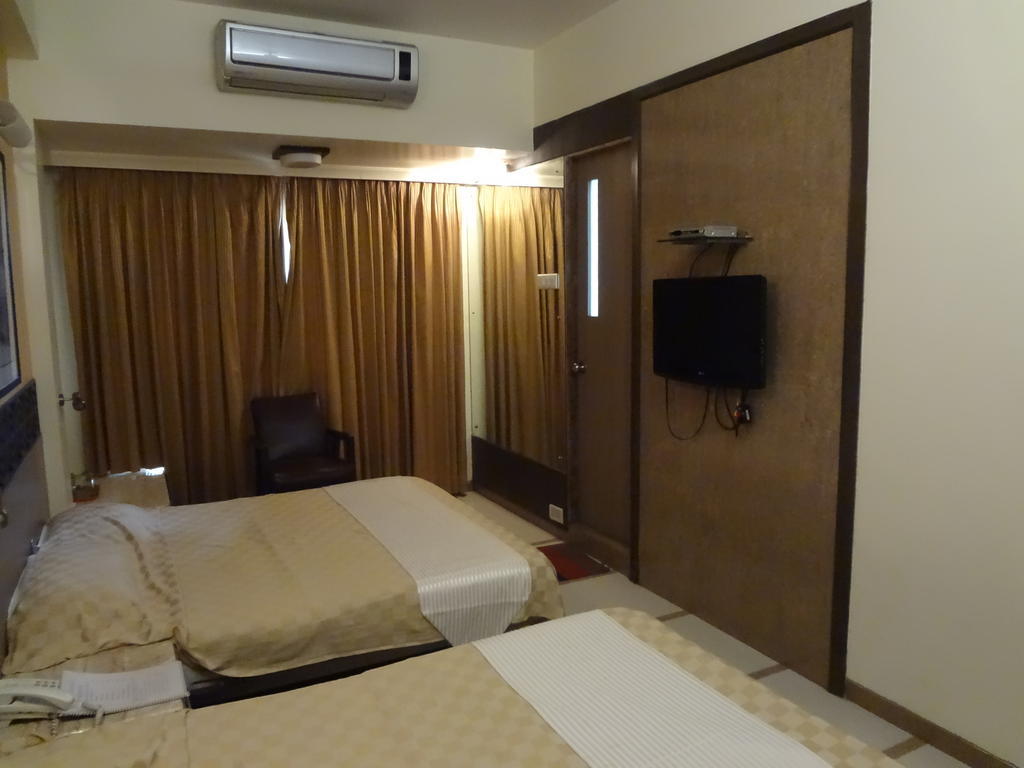Hotel Samrat Mumbai Zimmer foto